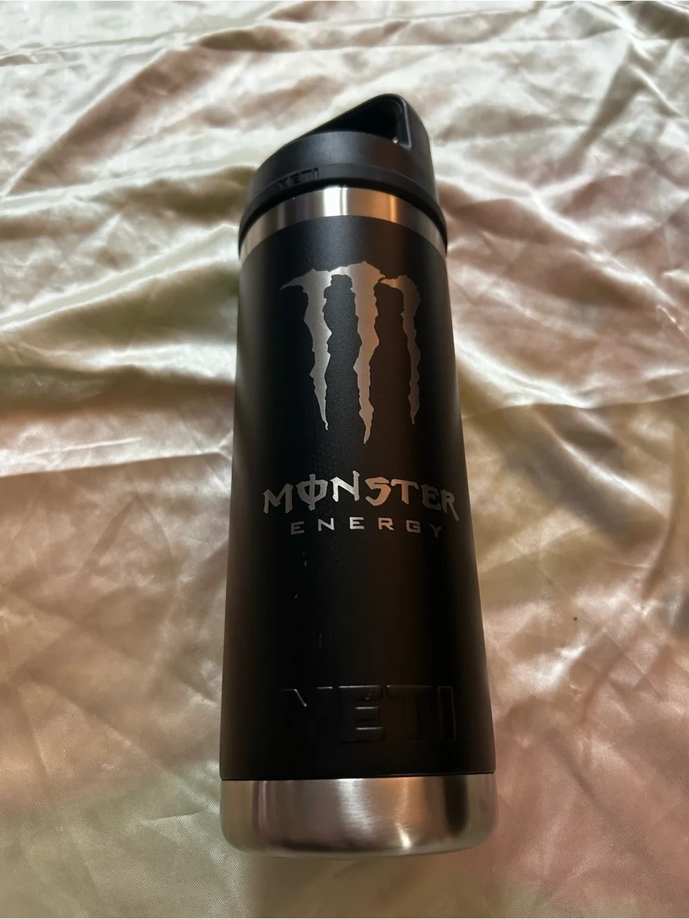 Monster Energy Black YETI 18oz Stainless Bottle - Picture 1 of 10